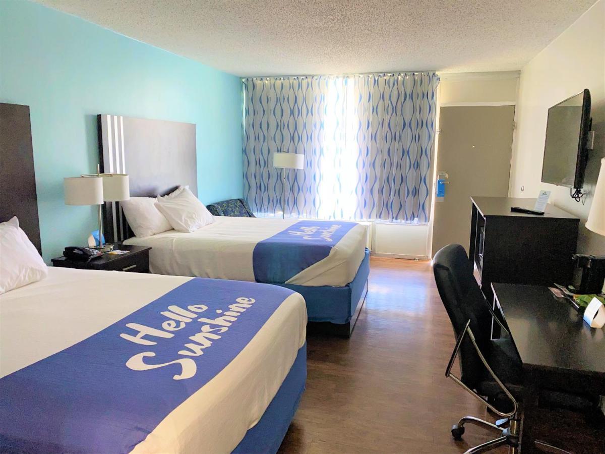 Days Inn By Wyndham Goldsboro Εξωτερικό φωτογραφία