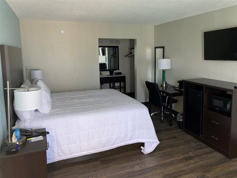 Days Inn By Wyndham Goldsboro Εξωτερικό φωτογραφία