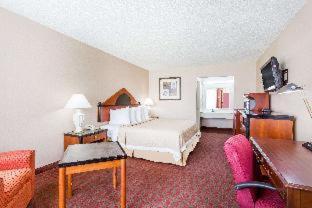 Days Inn By Wyndham Goldsboro Δωμάτιο φωτογραφία